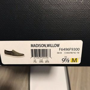 Doctor Scholls Madison Slip Ons size 9.5